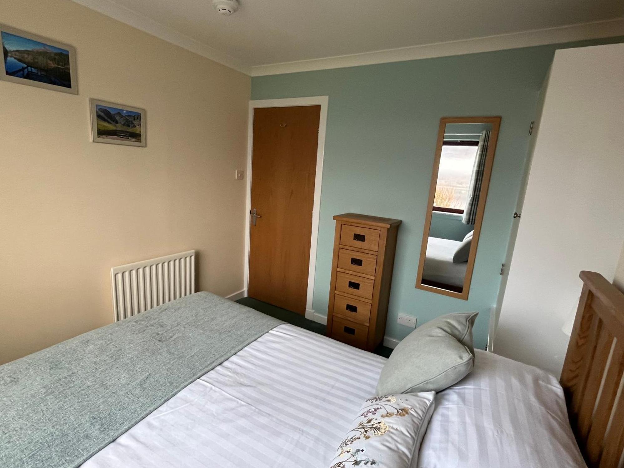 Апартаменти Balcarres Self Catering Форт-Вільям Екстер'єр фото